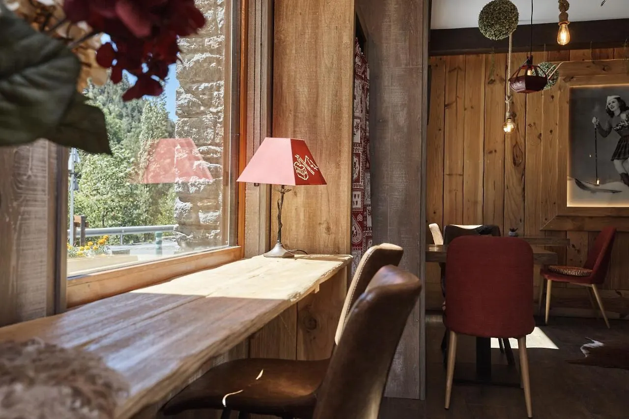 Apartaments La Neu Ordino 0*,  Andorre